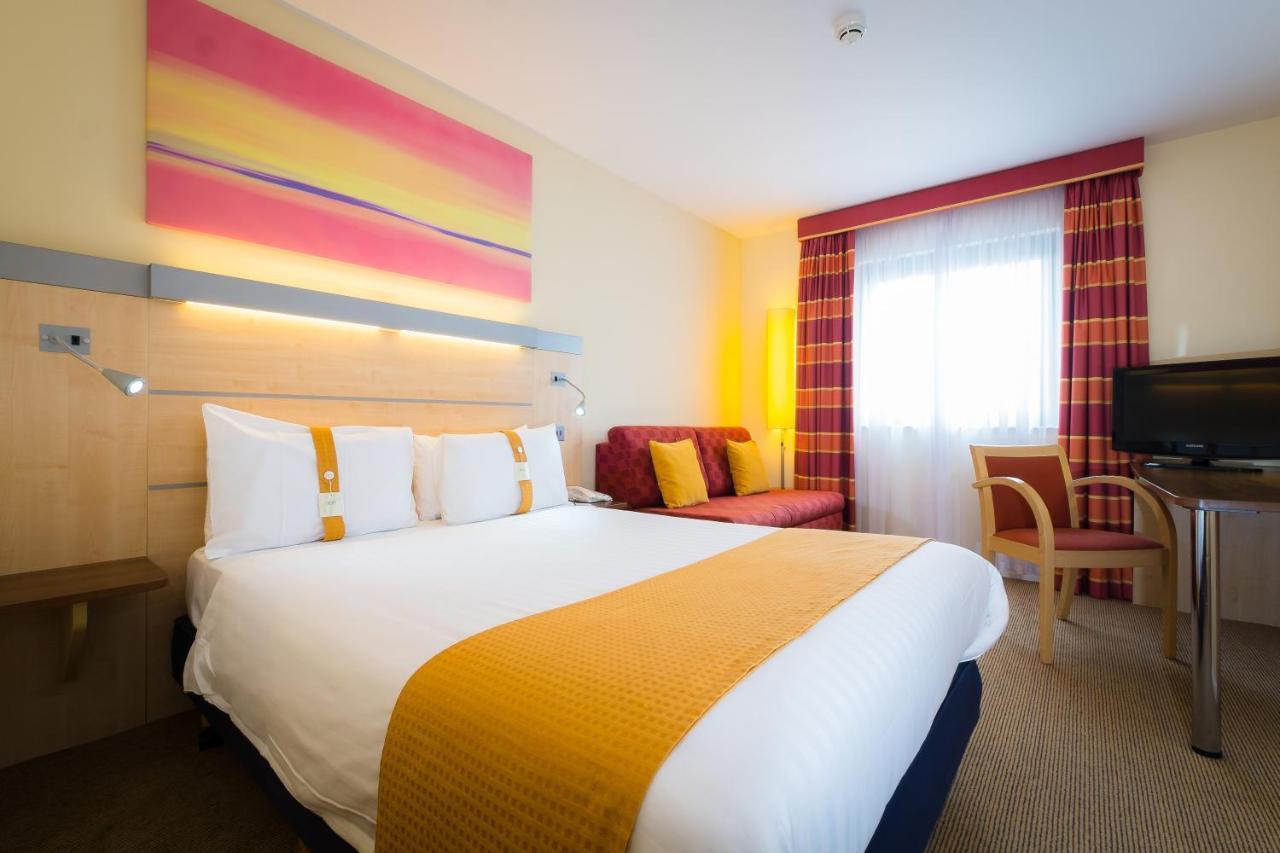 HOTEL HOLIDAY INN EXPRESS ABERDEEN - BRIDGE OF DON ABERDEEN 3* (United  Kingdom) - from US$ 63 | BOOKED